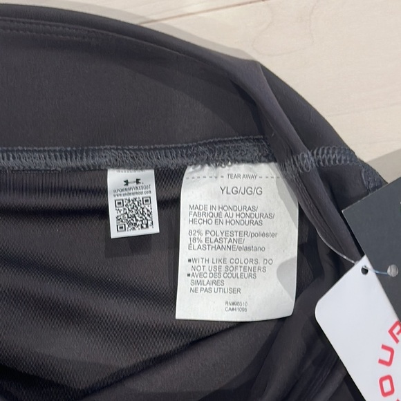 NWT Girls Gray Under Armour Leggings - size Large - Picture 4 of 6